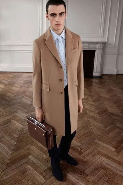 Look 48